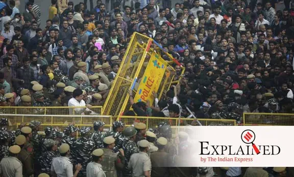 jnu, ജെഎന്‍യു,jnu protest, ജെഎന്‍യു പ്രതിഷേധം,jnu fee hike protest,ജെഎന്‍യു ഫീസ് സമരം, jnusu protest, jnu protest student fee hike, express explained