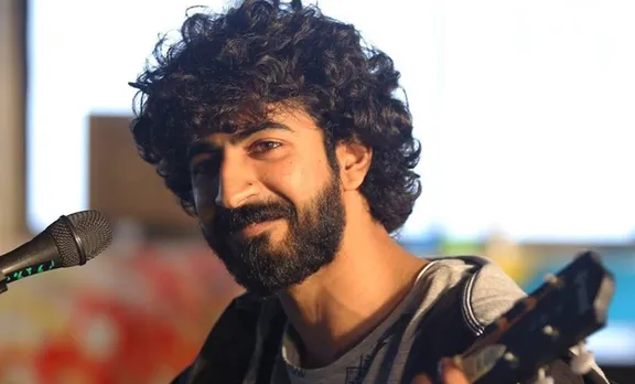 മൂത്തോനിൽ പ്രണയം മാത്രം, അമീര്‍ ആസ്വദിച്ച് ചെയ്ത കഥാപാത്രം: റോഷൻ മാത്യു