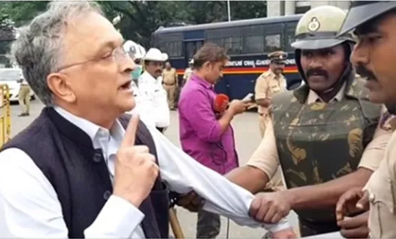 Karnataka High court, കര്‍ണാടക ഹൈക്കോടതി, CAA protests in Bangalore,പൗരത്വ നിയമ വിരുദ്ധ പ്രക്ഷോഭം, Bengaluru protests, ബെംഗളുരു പ്രക്ഷോഭം, Ramachandra Guha detain,രാമചന്ദ്ര ഗുഹയുടെ കസ്റ്റഡി, Karnataka government, കര്‍ണാടക സര്‍ക്കാർ, 144 in Bangalore, ബെംഗളുരുവിൽ നിരോധനാജ്ഞ, prohibitory orders, Chief Justice Abhay Oka, ചീഫ് ജസ്റ്റിസ് അഭയ് ശ്രീനിവാസ് ഓക, IE Malayalam, ഐഇ മലയാളം