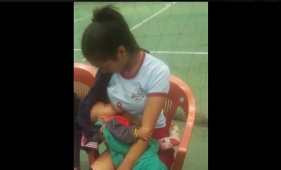 breast feed, mother, volleyball player, വോളിബോൾ താരം, ie malayalam, മുലയൂട്ടല്‍, മാതാവ്, ഹോക്കി താരം, ഐഇ മലയാളം
