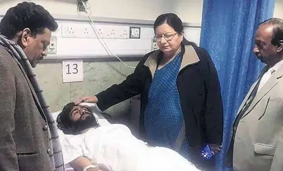 jamia protest shooting, jamia caa protest violence shooting, delhi jamia students shooting injured, delhi police city news