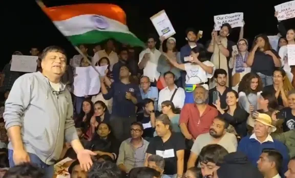 JNU, ജെഎൻയു, ബാവ്‌രാ മന്‍ ദേഖ്‌നേ ചലാ ഏക് സപ്നാ, Bavra Mann dekhne chala ek sapna, മായാനദി, Mayanadhi, ദർശനാ രാജേന്ദ്രൻ, Darshana Rajendran, IE Malayalam