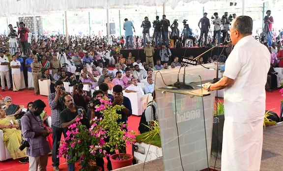 kerala life mission house scheme, ലൈഫ് മിഷൻ വീട് പദ്ധതി, Pinarayi Vijayan, പിണറായി വിജയൻ, Ramesh Chennithala, രമേശ് ചെന്നിത്തല, Kerala government, കേരള സർക്കാർ, malayalam news, മലയാളം വാർത്തകൾ, latest malayalam news, kerala news, കേരള വാർത്തകൾ, today malayalam news, ഇന്നത്തെ മലയാളം വാർത്തകൾ, latest malayalam news today, മലയാളം ഓൺലൈൻ വാർത്തകൾ, malayalam online news, online malayalam news, today breaking news malayalam, ie malayalam, ഐഇ മലയാളം