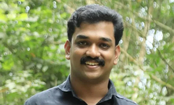 cpm member resigned over cast issue, ജാതി അധിക്ഷേപം നേരിട്ട സിപിഎം വാര്‍ഡ് മെമ്പര്‍ രാജിവച്ചു, KS Arun kumar, കെഎസ് അരുണ്‍ കുമാർ, cast discrimination, ജാതി വിവേചനം, cpm panchayath member resigned, സിപിഎം വാര്‍ഡ് മെമ്പര്‍ രാജിവച്ചു, koodaranji grama panchayath, കൂടരഞ്ഞി ഗ്രാമപഞ്ചായത്ത്, latest news, ലേറ്റസ്റ്റ് ന്യൂസ്, ie malayalam, ഐഇ മലയാളം