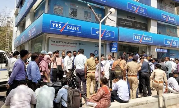 YES bank, യെസ് ബാങ്ക്, YES bank moratorium, യെസ് ബാങ്ക് മൊറട്ടോറിയം, YES bank withdrawl limit, യെസ് ബാങ്ക് പണം പിൻവലിക്കൽ പരിധി, YES bank Shares crash, യെസ് ബാങ്ക് ഓഹരിവില കൂപ്പുകുത്തി, YES bank latest share price, യെസ് ബാങ്ക് ഓഹരിവില, RBI on YES bank, യെസ് ബാങ്കിൽ ആർബിഐ നടപടി, ie malayalam, ഐഇ മലയാളം