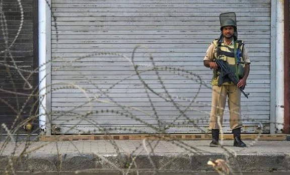 Jammu kashmir news, ജമ്മുകശ്മീര്‍ വാര്‍ത്തകള്‍, jammu kashmir article 370, ജമ്മുകശ്മീര്‍ 370-ാം വകുപ്പ്‌, supreme court jammu kashmir, സുപ്രീംകോടതി ജമ്മുകശ്മീര്‍ വിധി, jk 370, jammu kashmir special status, ജമ്മുകശ്മീര്‍ പ്രത്യേക അധികാരം, iemalayalam, ഐഇമലയാളം