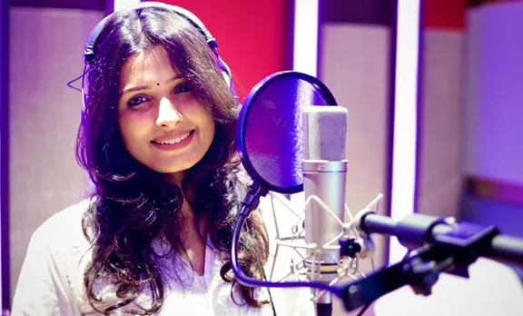 live, live news, facebook live, fb live,Anne Amie, ആൻ ആമി , Anne Amie songs, iemalayalam, indian express malayalam