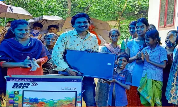 santhosh pandit, സന്താഷ് പണ്ഡിറ്റ്, malayalam Cinema, Malayalam Film Industry, Santhosh pandit facebook post