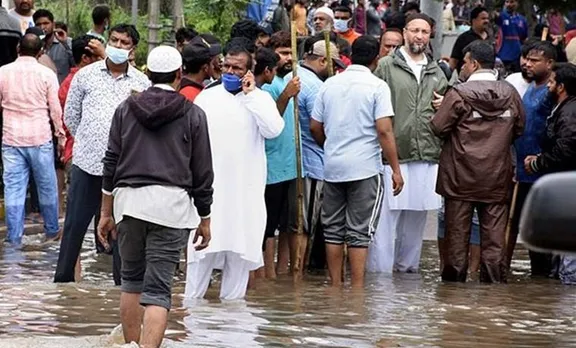 hyderabad rain, ഹൈദരാബാദ് മഴ, heavy rian in hyderabad, ഹൈദരാബാദിൽ കനത്ത മഴ, hyderabad waterlogging, ഹൈദരാബാദ് വെള്ളക്കെട്ട്, hyderabad flood, ഹൈദരാബാദ് വെള്ളപ്പൊക്കം, hyderabad rain today, indian express malayalam, ഇന്ത്യൻ എക്‌സ്‌പ്രസ് മലയാളം, ie malayalam, ഐഇ മലയാളം