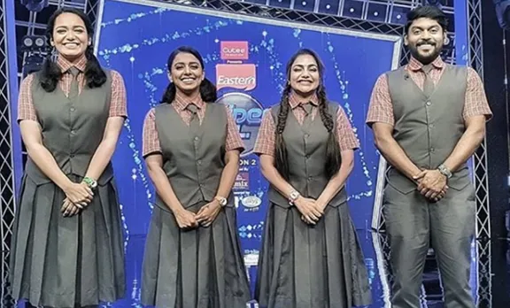 Vidhu Prathap, വിധു പ്രതാപ്, Sithara Krishnakumar, സിതാര കൃഷ്ണകുമാർ, Jyotsna, Rimi Tomy, iemalayalam, ഐഇ മലയാളം