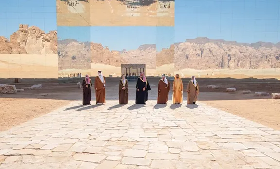 saudi arabia, സൗദി അറേബ്യ, qatar, ഖത്തര്‍, gcc summit, ഗള്‍ഫ് ഉച്ചകോടി, gulf summit saudi, ഗള്‍ഫ് ഉച്ചകോടി സൗദി, gulf summit qatar, ഗള്‍ഫ് ഉച്ചകോടി ഖത്തര്‍, saudi reopens borders with qatar, സൗദി-ഖത്തര്‍ അതിർത്തികൾ തുറന്നു, saudi blockade lifts blockade with qatar, ഖത്തറിനെതിരായ ഉപരോധം പിൻവലിച്ച് സൗദി, gulf crisis, ഗൾഫ് പ്രതിസന്ധി, saudi-qatar diplomatic relation, സൗദി-ഖത്തര്‍ നയതന്ത്ര ബന്ധം, malayalam news, news malayalam, malayalam news, malayalam varthakal, മലയാളം വാര്‍ത്തകള്‍, today malayalam news, today news malayalam, todays malayalam news, malayalam today's news, ഇന്നത്തെ മലയാളം വാര്‍ത്തകള്‍, news in malayalam, വാര്‍ത്തകള്‍ മലയാളത്തില്‍, kerala news headlines, കേരള വാര്‍ത്തകള്‍, latest news, പുതിയ വാര്‍ത്തകള്‍, katest malayalam news, പുതിയ മലയാളം വാര്‍ത്തകള്‍, gulf news, ഗൾഫ് വാർത്തകൾ, saudi news, സൗദി വാർത്തകൾ, qatar news, ഖത്തര്‍ വാർത്തകൾ, gulf summit news, ഗള്‍ഫ് ഉച്ചകോടി വാർത്തകൾ, uae news, യുഎഇ വാർത്തകൾ, dubai news, ദുബായ് വാർത്തകൾ, covid vaccine news, indian express malaya