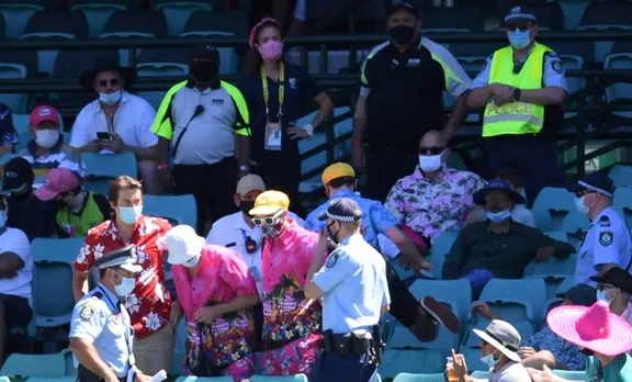 racial abuse at Gabba, Mohammed Siraj, siraj, sydney test, australia vs india, aus vs ind, cricket news,India vs Australia, ഇന്ത്യ ഓസ്ട്രേലിയ ടെസ്റ്റ്, India Australia 3 rd Test, Ajinkya Rahane, അജിങ്ക്യ രഹാനെ, ഇന്ത്യ ഓസ്‌ട്രേലിയ മൂന്നാം ടെസ്റ്റ്, Pant Pujara, പന്ത് പുജാര, IE Malayalam, ഐഇ മലയാളം, Cricket Australia racial abuse, India vs Australia racial abuse, racism in australia, IND vs AUS, Mohammed Siraj racial abuse