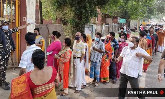 നാലാംഘട്ടത്തിൽ ബംഗാളില്‍ 76.14 ശതമാനം പോളിങ്; വെടിവയ്പിൽ അഞ്ച് മരണം