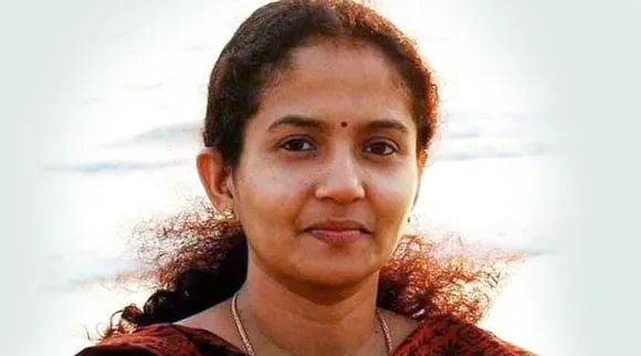 Canara Bank, കാനറാ ബാങ്ക്, Kerala Women Commission, കേരള വനിതാ കമ്മീഷൻ, k.s swapna, കെ. എസ് സ്വപ്ന, bank manger suicide kerala, ബാങ്ക് മാനേജർ ആത്മഹത്യ, canara bank manger suicide, കാനറാ ബാങ്ക് മാനേജർ ആത്മഹത്യ ie malayalam