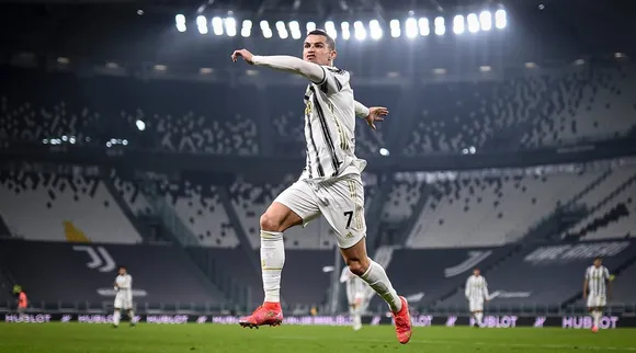 Cristiano Ronaldo, ക്രിസ്റ്റ്യാനൊ റൊണാള്‍ഡൊ, Cristiano Ronaldo Goal, Cristiano Ronaldo Record, Cristiano Ronaldo skills, Cristiano Ronaldo for Juventus, Juventus, Real Madrid, Manchester United, Cristiano Ronaldo free kick, Cristiano Ronaldo video, Cristiano Ronaldo top goals, Cristiano Ronaldo hattrick, Cristiano Ronaldo news, Cristiano Ronaldo updates, Cristiano Ronaldo moves, Cristiano Ronaldo transfer, ie malayalam, ഐഇ മലയാളം