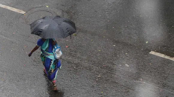 rain, kerala rain, cyclone, ie malayalam