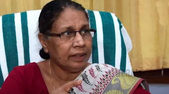 MC Josephine, എം.സ് ജോസഫൈന്‍, Kerala Women's Commission, കേരളവനിത കമ്മിഷൻ ചെയര്‍പേഴ്സണ്‍, MC Josephines controversial statement, MC Josephine Statement Video, എം.സി ജോസഫൈന്‍ വിവാദ പരാമര്‍ശം, MC Josephine Statement News, MC Josephine Statement Update, MC Josephine Statement Reaction, MC Josephine Statement Malayalam News, cpm, protesst against MC Josephine, CPM, IE Malayalam, ഐഇ മലയാളം,domestic violence, violence against woman,domestic violence cases in kerala, ഗാർഹിക പീഡനം, സ്ത്രീധന പീഡനം, വനിതാകമ്മീഷൻ, ഗാർഹിക പീഡനം കേരളത്തിൽ, കേരളത്തിലെ ഗാർഹിക പീഡന കേസുകൾ