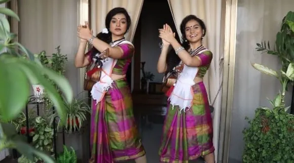 Antara Nandhy, Viral Video, Antara Nandhy song, Assamese girl sing malayalam song, malayalam folk song, നാടൻപാട്ടുകൾ, antara and ankita, balconyconcert, Nandhy sisters, ie malayalam