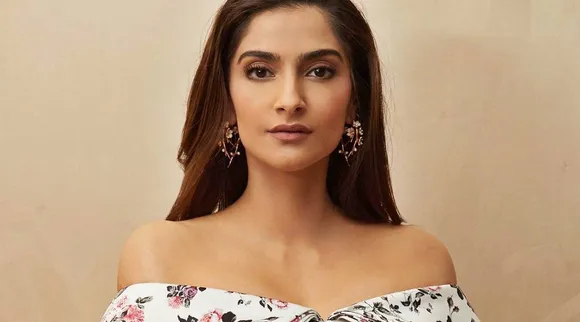sonam kapoor, bollywood, ie malayalam