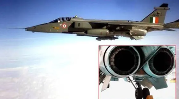 DRDO, IAF jets, Defence Minister, Rajnath Singh, advanced chaff technology, Indian Navy, Indian forces, protection against hostile radar threats, ഡിആർഡിഒ, വ്യോമ സേന, ie malayalam