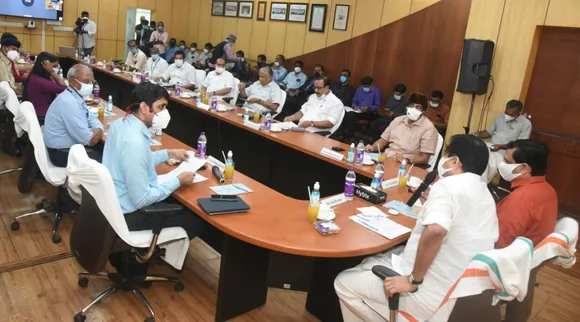 Kozhikode, Karipur, Kozhikode Airport, Karipur Airport, കരിപ്പൂർ വിമാനത്താവളം, കോഴിക്കോട് വിമാനത്താവളം, വിമാനത്താവളം, Kerala News, Malayalam News, IE Malayalam