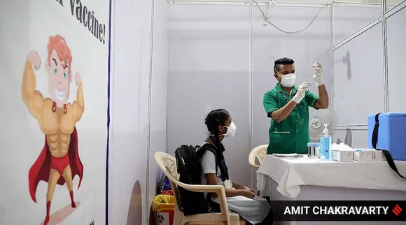 Covid-19 india, Vaccination, coronavirus omicron india, ഒമിക്രോൺ, 1 January 2021, omicron variant cases in india, new variant omicron symptoms, coronavirus omicron india latest update, omicron virus india, coronavirus vaccine statistics, coronavirus cases in india, coronavirus india statistics, coronavirus vaccine registration, total covid-19 vaccinations in india, coronavirus fresh cases in india, coronavirus active cases in india today, coronavirus variants, coronavirus treatment, coronavirus prevention tips, coronavirus india update, covid-19 latest update india, coronavirus live news, world health organization, who, new strain, new covid variant, south africa, highly-transmissible omicron, delta variant, omicron in india, omicron cases india