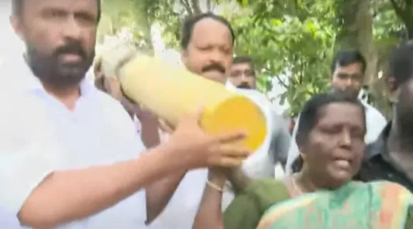 K Rail, Pinarayi Vijayan