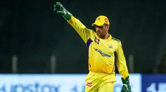 'കാപ്റ്റന് എല്ലാം സ്പൂൺഫീഡ് ചെയ്ത് കൊടുക്കാനാവില്ല,' രവീന്ദ്ര ജഡേജ സ്ഥാനമൊഴിഞ്ഞതിന് പിറകെ ധോണി