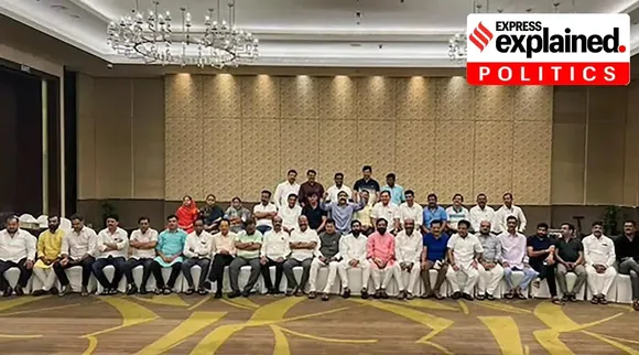 Maharashtra, Shiv Sena, Anti defection law