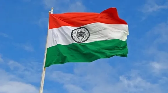 13 മുതല്‍ 15 വരെ ദേശീയപതാക ഉയര്‍ത്താം; അറിയാം പതാക നിയമത്തിലെ മാറ്റങ്ങള്‍