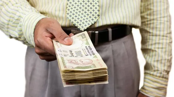 Salary, Viral post, Social media
