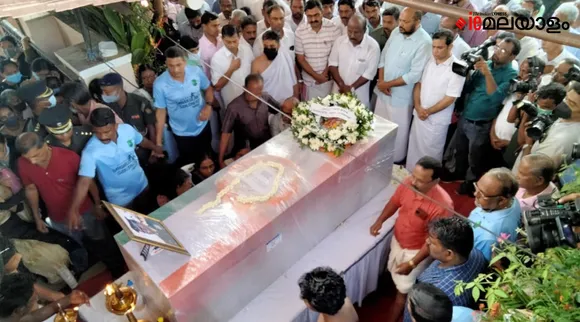 മധ്യപ്രദേശില്‍ പ്രളയത്തില്‍ മരിച്ച മലയാളി ക്യാപ്റ്റന്‍ നിര്‍മ്മല്‍ ശിവരാജന് വിട