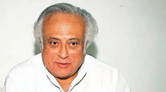 സീതാറാം യെച്ചൂരി സിപിഎമ്മിന്റെയും കോൺഗ്രസിന്റെയും ജനറൽ സെക്രട്ടറി: ജയറാം രമേശ്