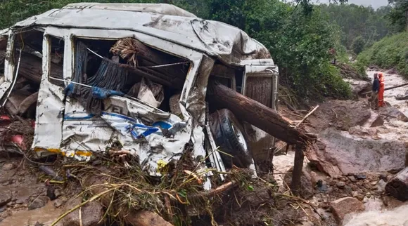 Munnar Landslide, Munnar Landslide latest, Landslide Kundala Idukki, Idukki Munnar weather, Idukki Orange alert
