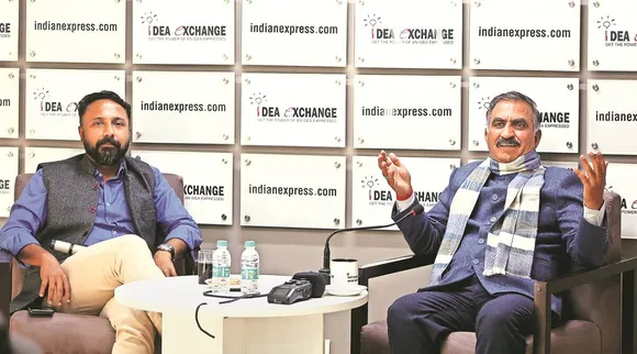 Himachal-Pradesh-Chief-Minister-Sukhvinder-Singh-Sukhu-right-at-The-Indian-Express-office-in-Noida.-Abhinav-Saha