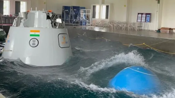 Gaganyaan mission, ISRO, Gaganyaan crew module escape, Gaganyaan crew module recovery trial, Indian Navy