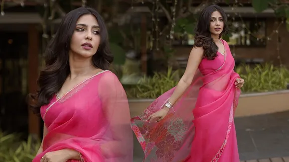 aishwarya lakshmi, actress, ie malayalam