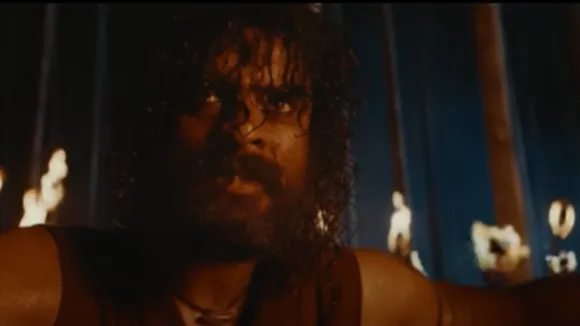 Tovino Thomas, Tovino Actor, Tovino latest