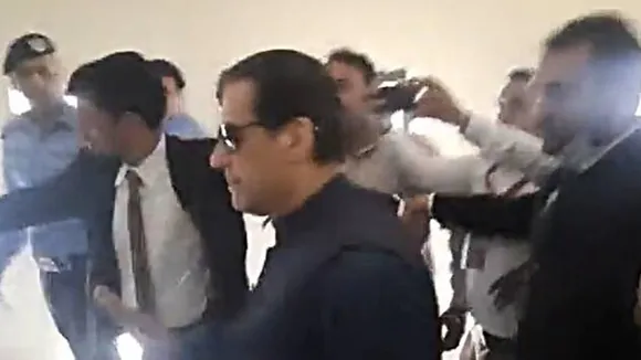 Imran Khan, Pakistan