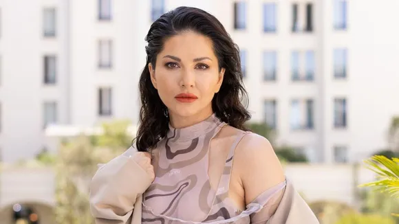 Sunny Leone, Actress Sunny Leone, Sunny Leone latest