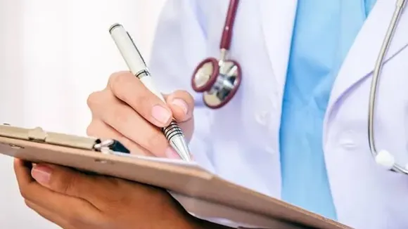 mobile phone and high blood pressure, radiofrequency energy and blood pressure, hypertension and mobile phone use, risk of heart attack and stroke and mobile phone,