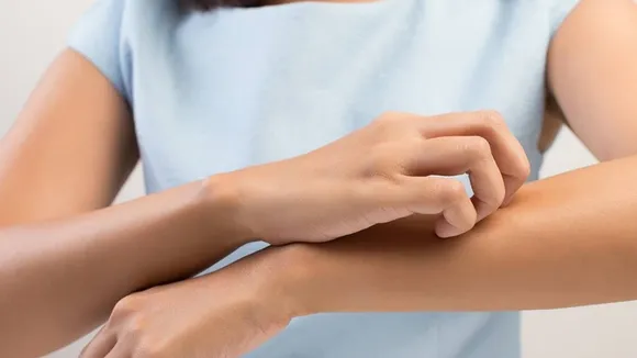 healthy skin barrier, what is a skin barrier, skincare, what does the skin barrier do, how to protect and restore your skin barrier