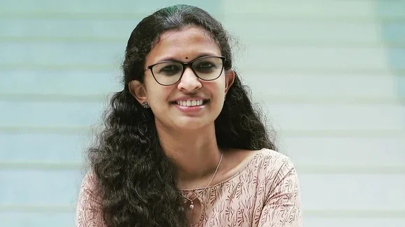 Vidhya| sfi| ie malayalam|fake certificate controversy
