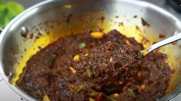 കറിവേപ്പില അച്ചാർ | Curry Leaves Chutney Pickle Recipe