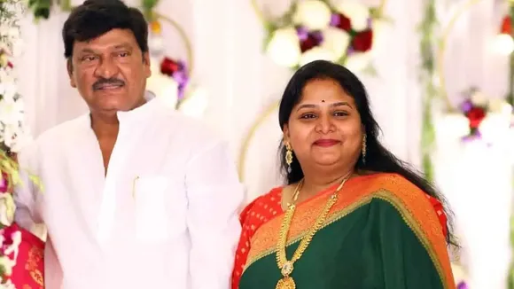 Rajendra Prasad, daughter, Gayatri 