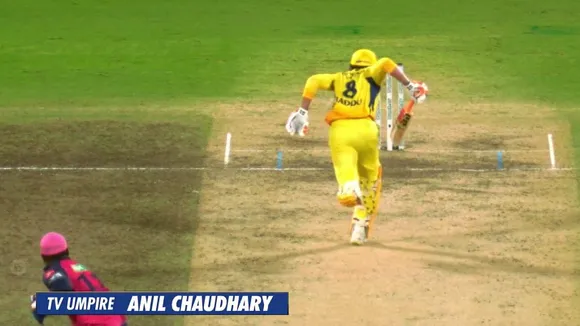 Ravindra Jadeja | run out | obstruction the field
