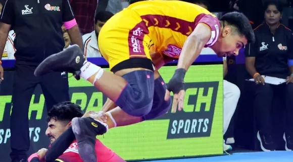 Telugu Titans vs Jaipur Pink Panthers PKL 11 Match 9 Results in tamil 