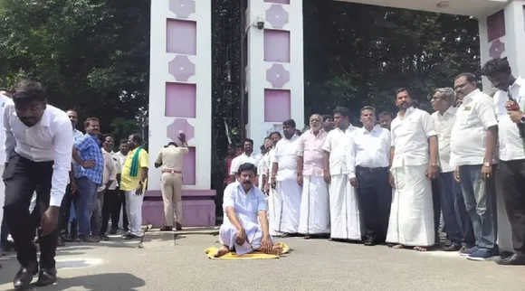 CV Shanmugam Protest