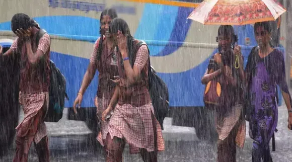 cyclone fengal dec 3 holiday school college dist tamilnadu Tamil News 