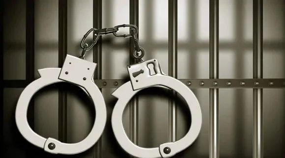 Handcuff